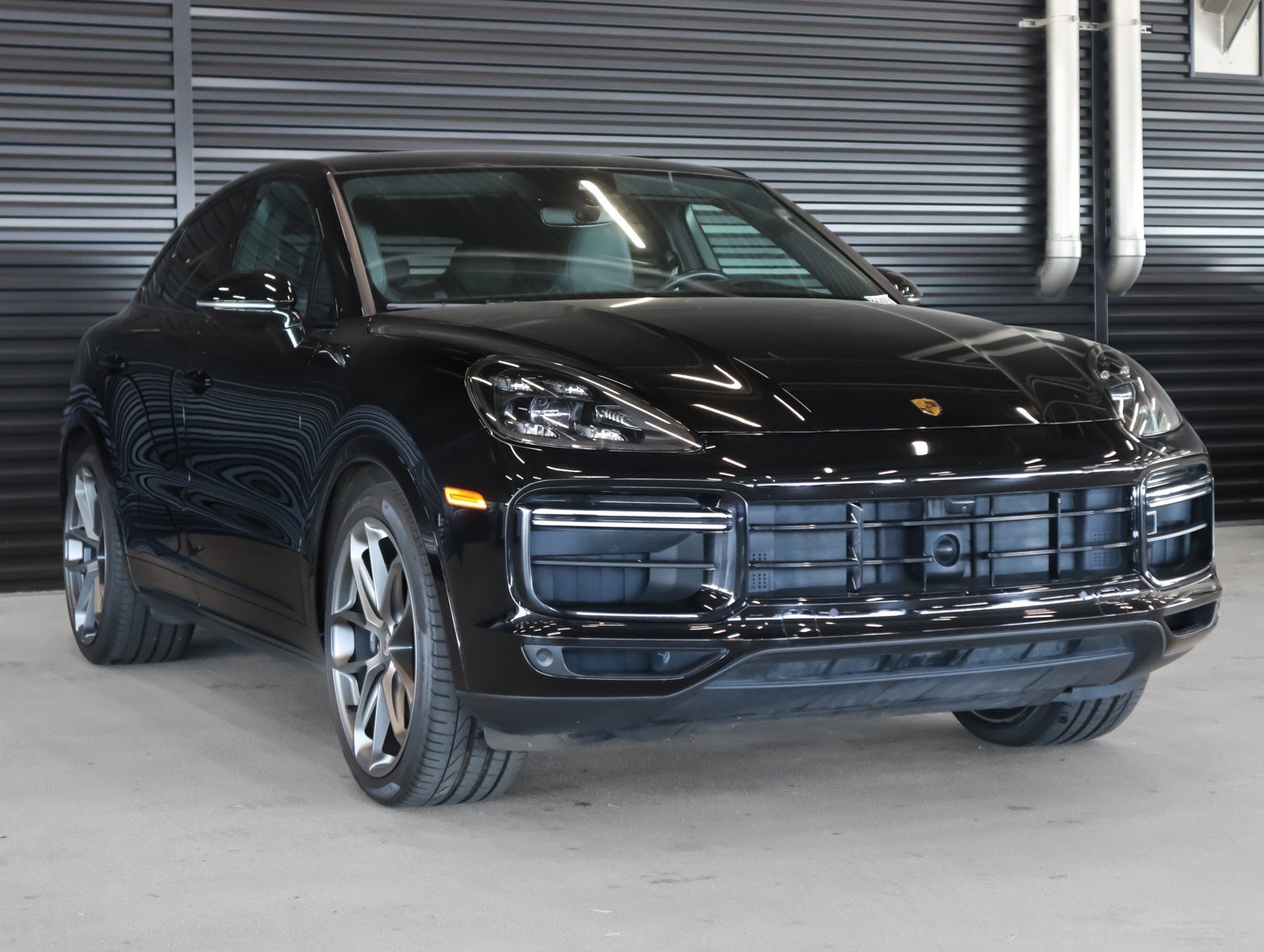 Used 2023 Porsche Cayenne Turbo AWD/4WD image 8
