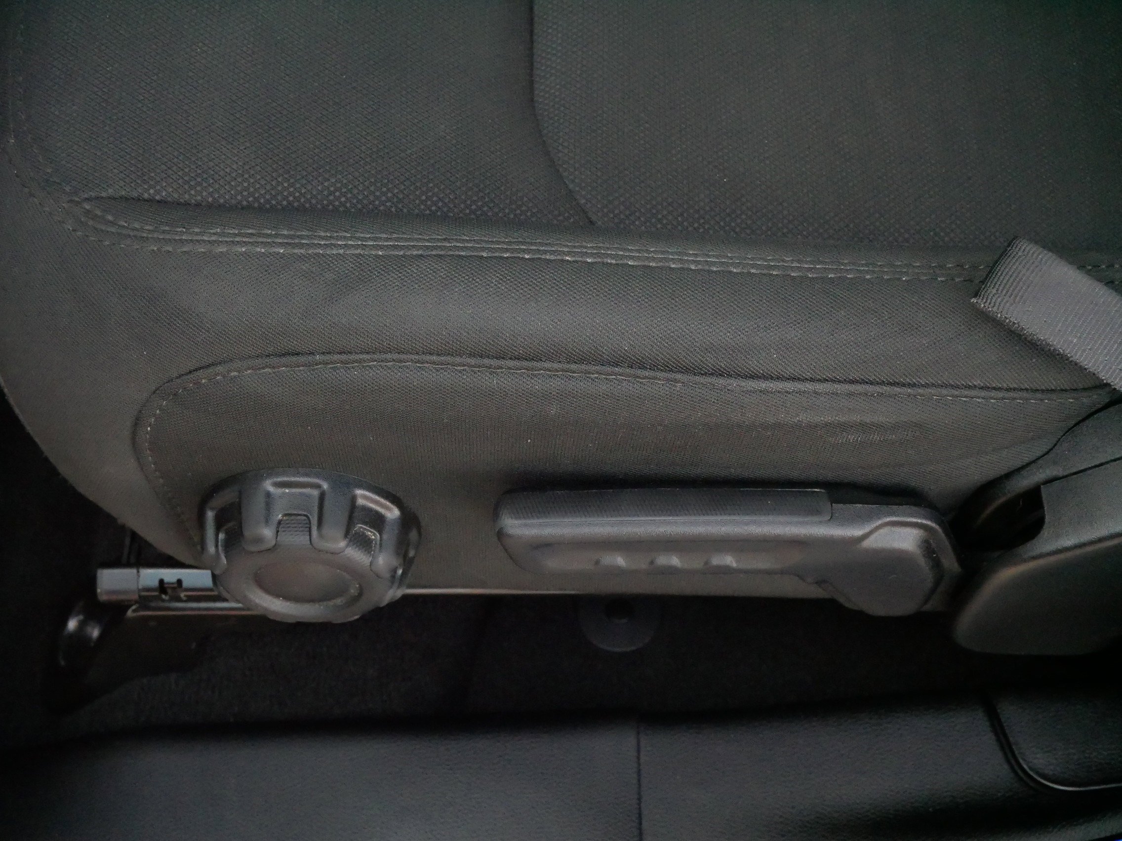 Used 2022 Jeep Wrangler Unlimited Sport image 21