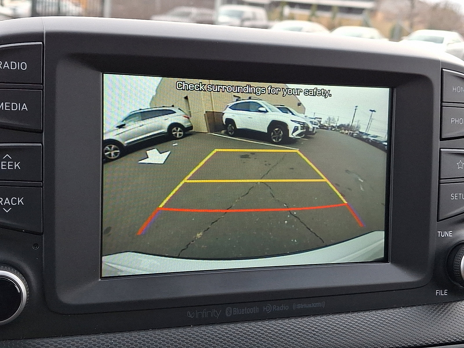 Certified 2021 Hyundai Kona Limited w/ Cargo Package image 17