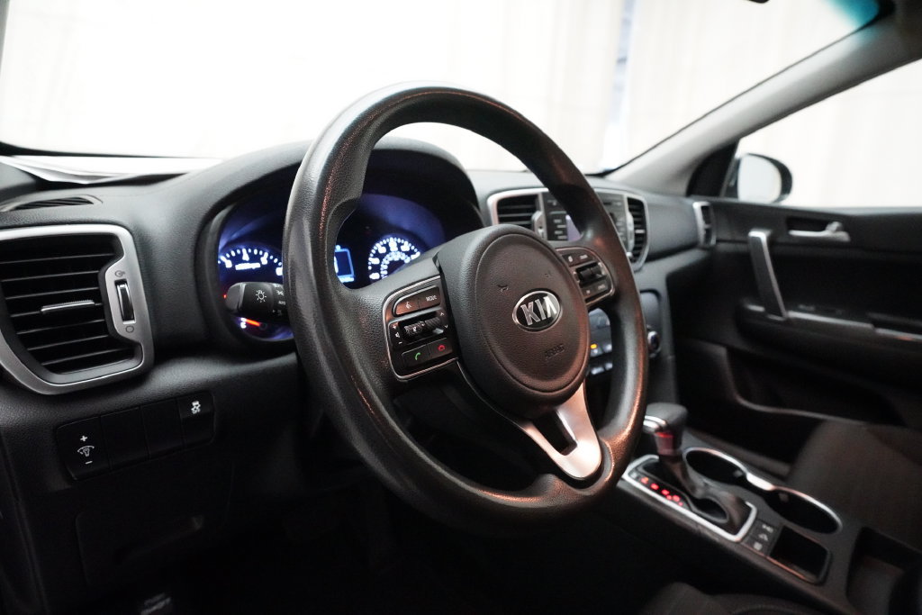 Used 2018 Kia Sportage LX AWD/4WD image 7