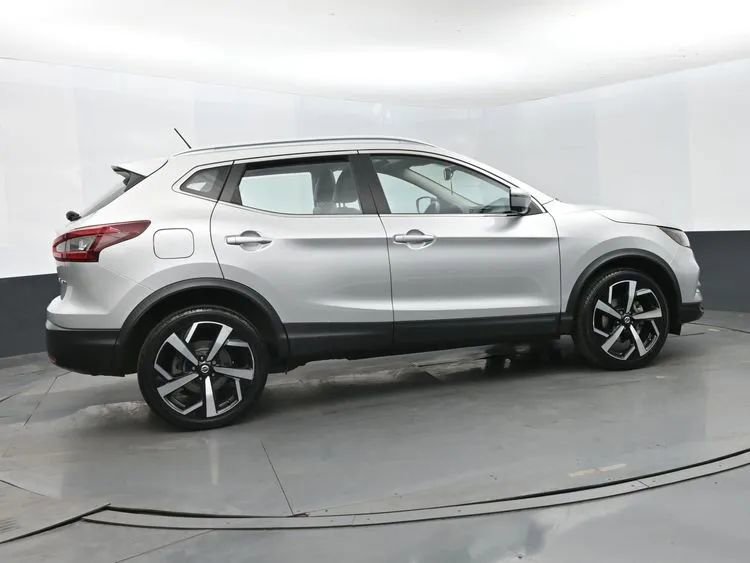 Used 2022 Nissan Rogue Sport SL w/ Premium Package AWD/4WD image 4