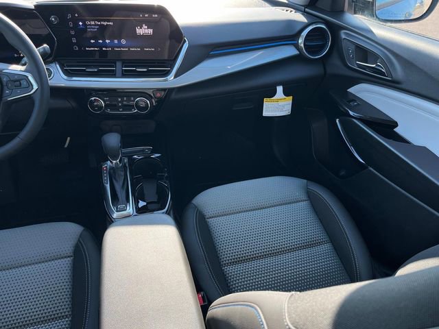 New 2026 Chevrolet Trax LT w/ Driver Confidence Package image 17