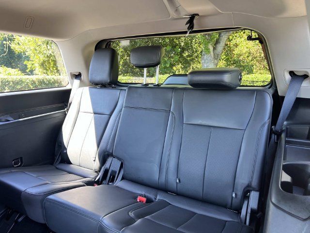 Used 2023 Ford Expedition XLT AWD/4WD image 26