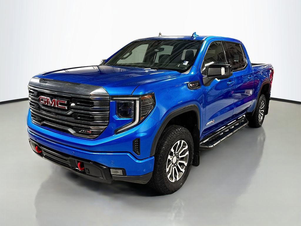 Used 2022 GMC Sierra 1500 AT4 w/ Technology Package AWD/4WD image 1