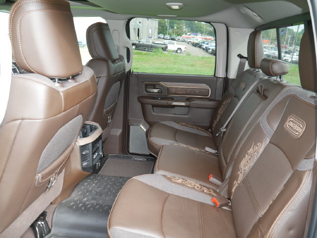 Used 2025 RAM 3500 Longhorn RWD image 27