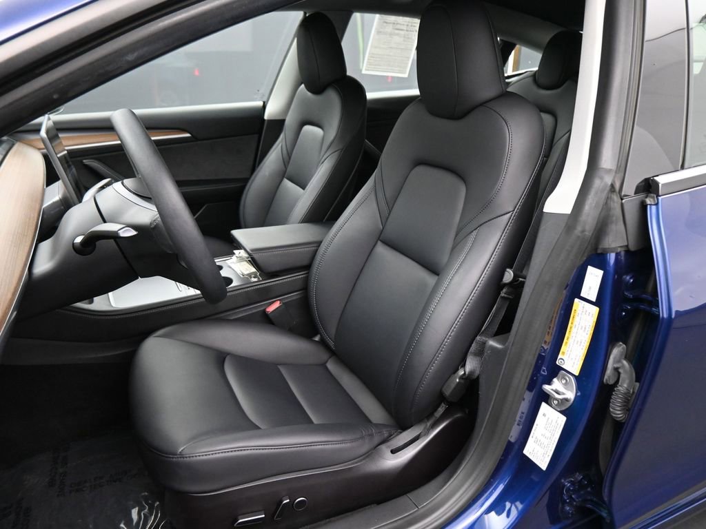 Used 2023 Tesla Model 3 Standard Range image 14
