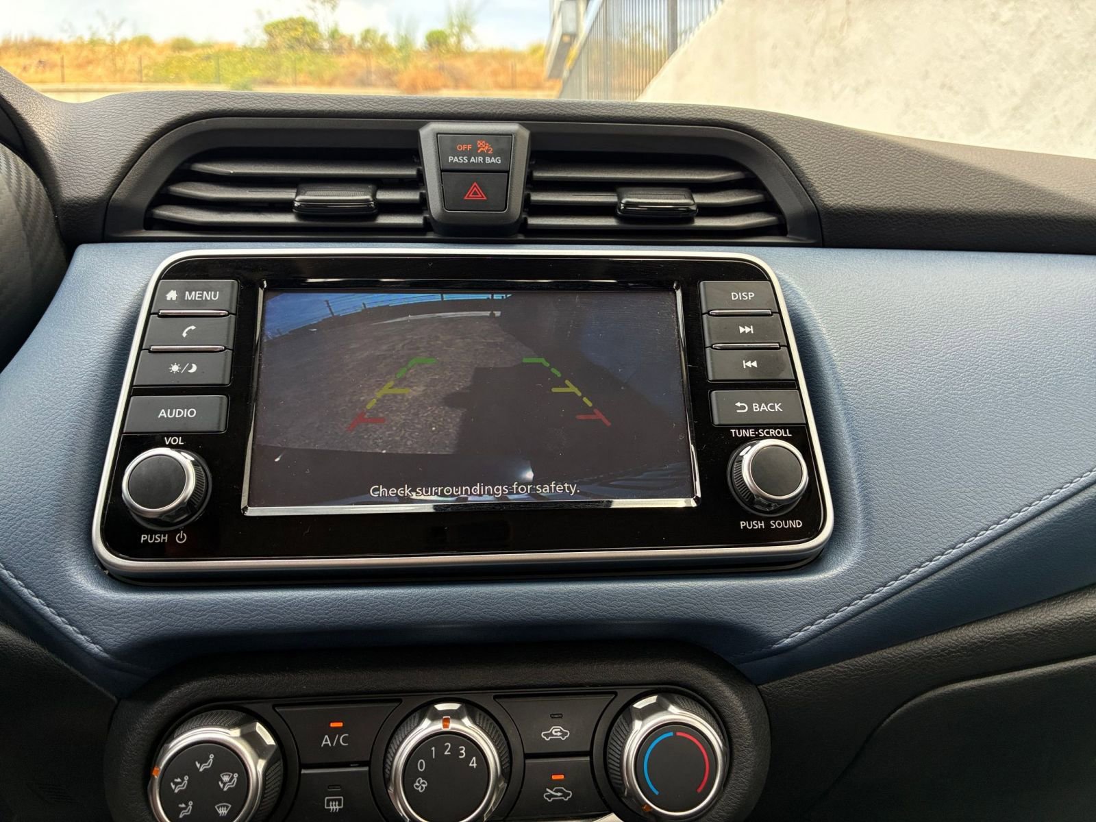 Used 2025 Nissan Versa SV FWD image 22