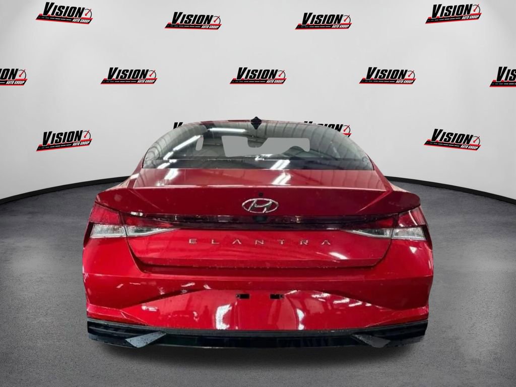 Used 2021 Hyundai Elantra SEL image 6