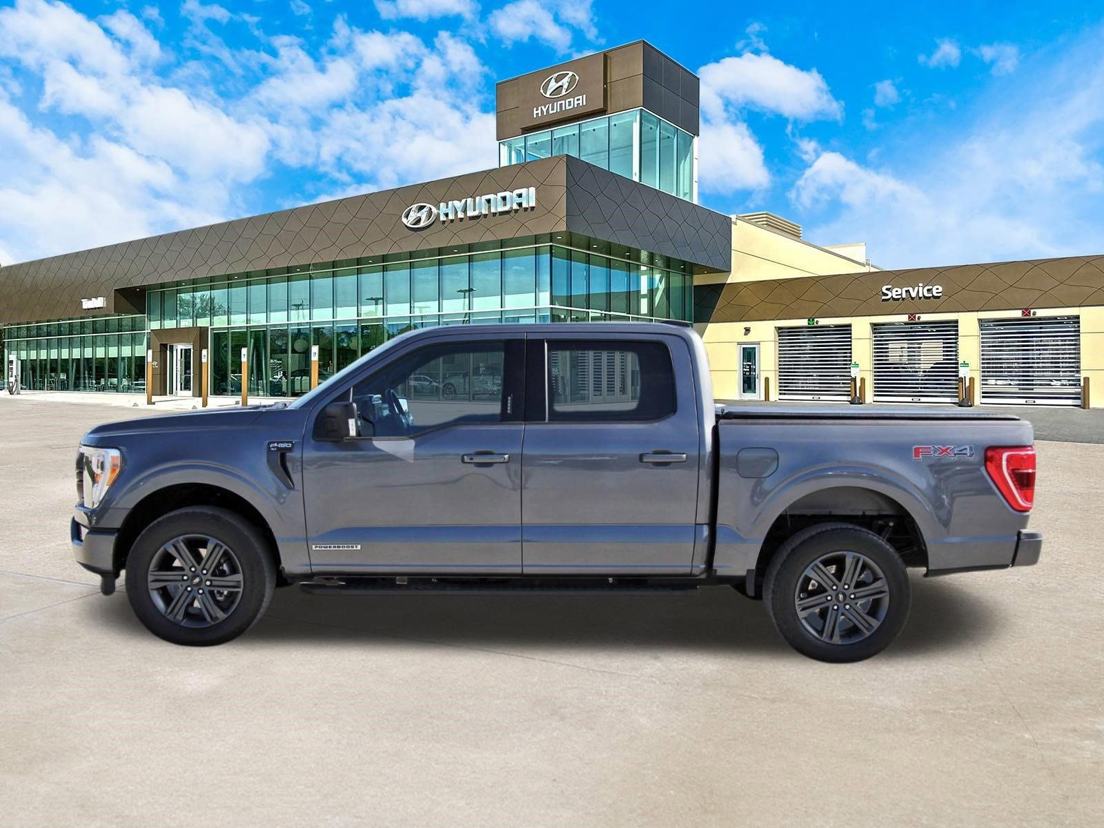 Used 2023 Ford F150 XLT w/ Equipment Group 302A High image 9