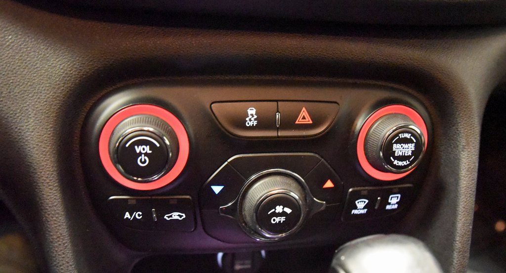 Used 2014 Dodge Dart SXT image 17