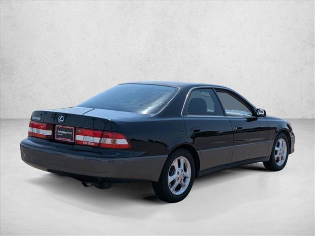 Used 2000 Lexus ES 330 w/ Lexus Value Pkg FWD image 5