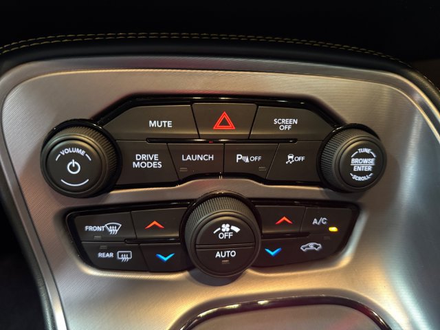 Used 2023 Dodge Challenger R/T Scat Pack RWD image 3