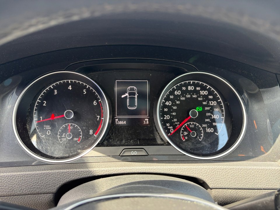 Used 2021 Volkswagen Golf 4-Door FWD image 11