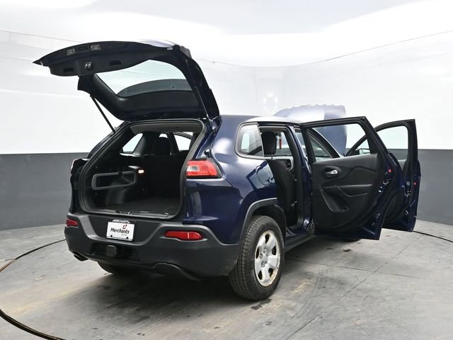 Used 2014 Jeep Cherokee Sport w/ Trailer Tow Group image 6