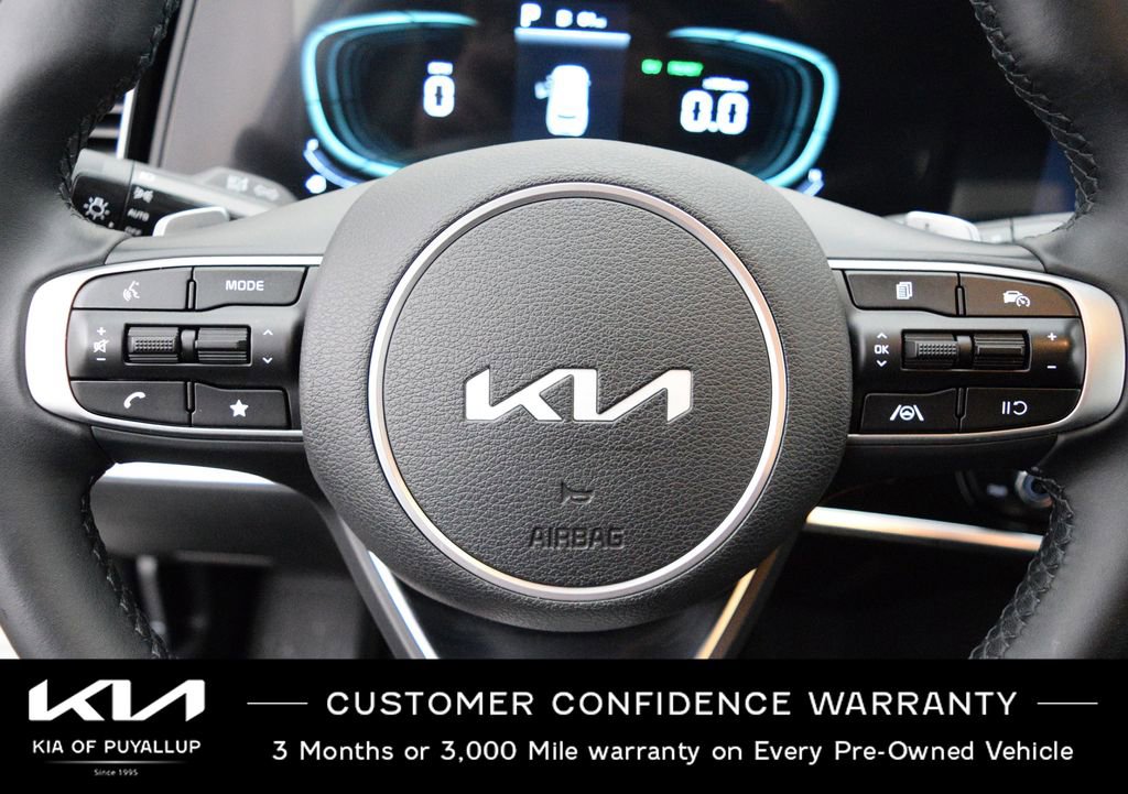 Certified 2025 Kia Sportage EX image 26