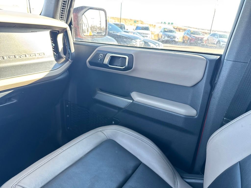 Used 2021 Ford Bronco Wildtrak image 38