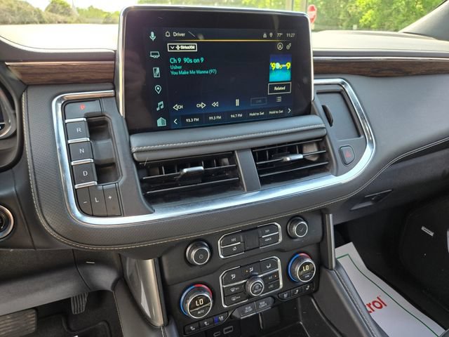 Used 2023 Chevrolet Suburban Premier AWD/4WD image 25