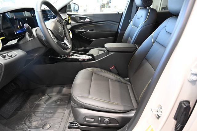 New 2026 Chevrolet Trax ACTIV w/ Driver Confidence Package FWD image 9