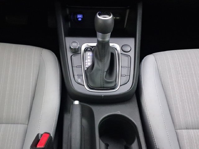 Used 2023 Hyundai Kona SEL w/ Cargo Package FWD image 6