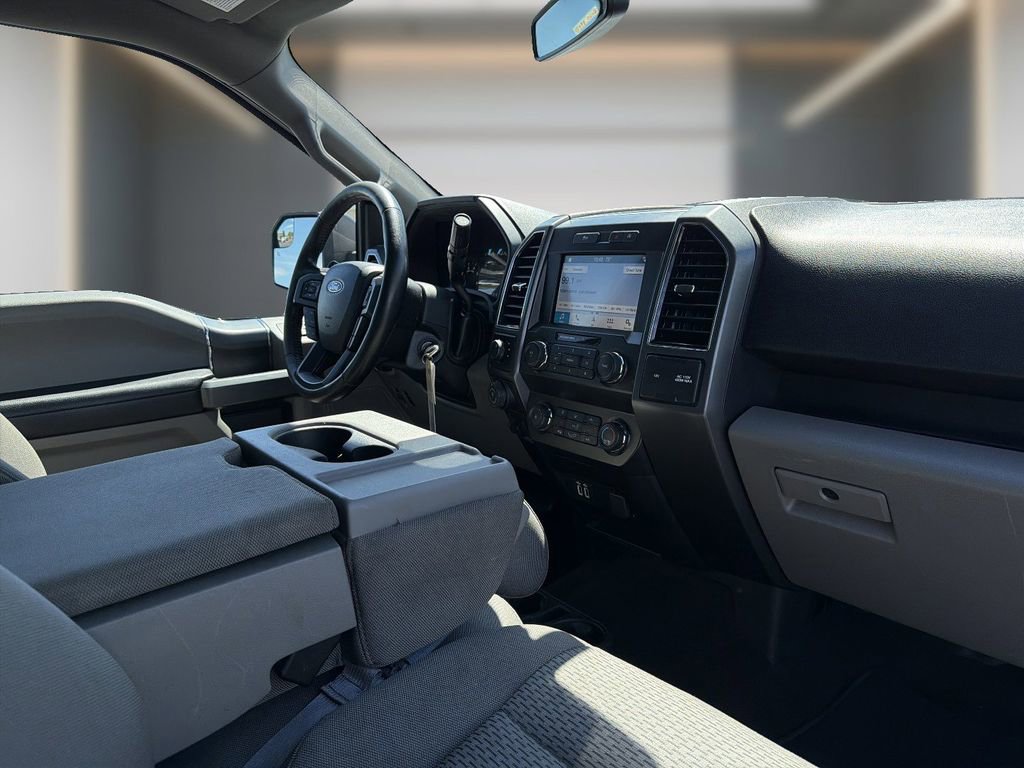 Used 2019 Ford F150 XLT w/ Equipment Group 302A Luxury AWD/4WD image 11