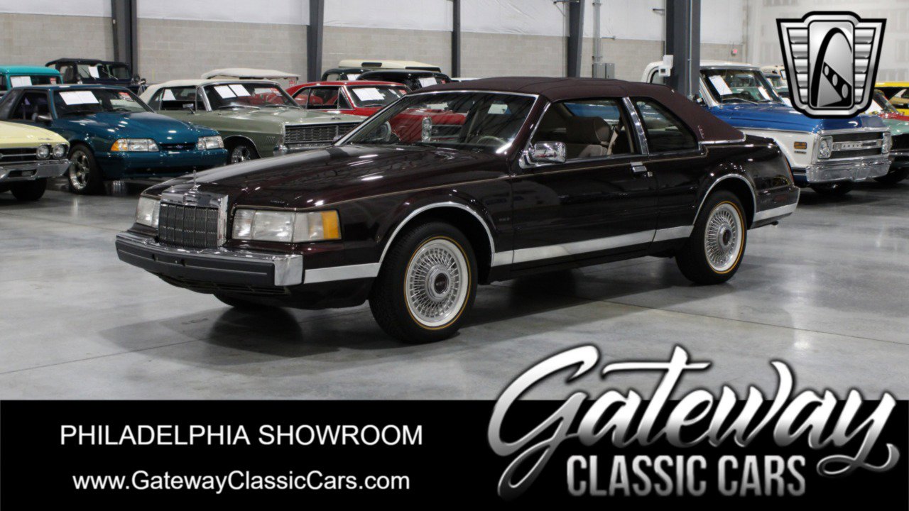 Used 1988 Lincoln Mark VII Blass image 1