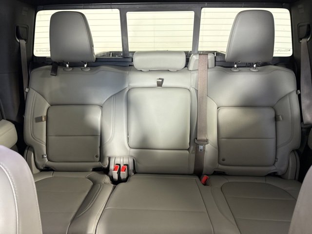 Used 2020 Chevrolet Silverado 2500 LTZ w/ LTZ Plus Package image 27