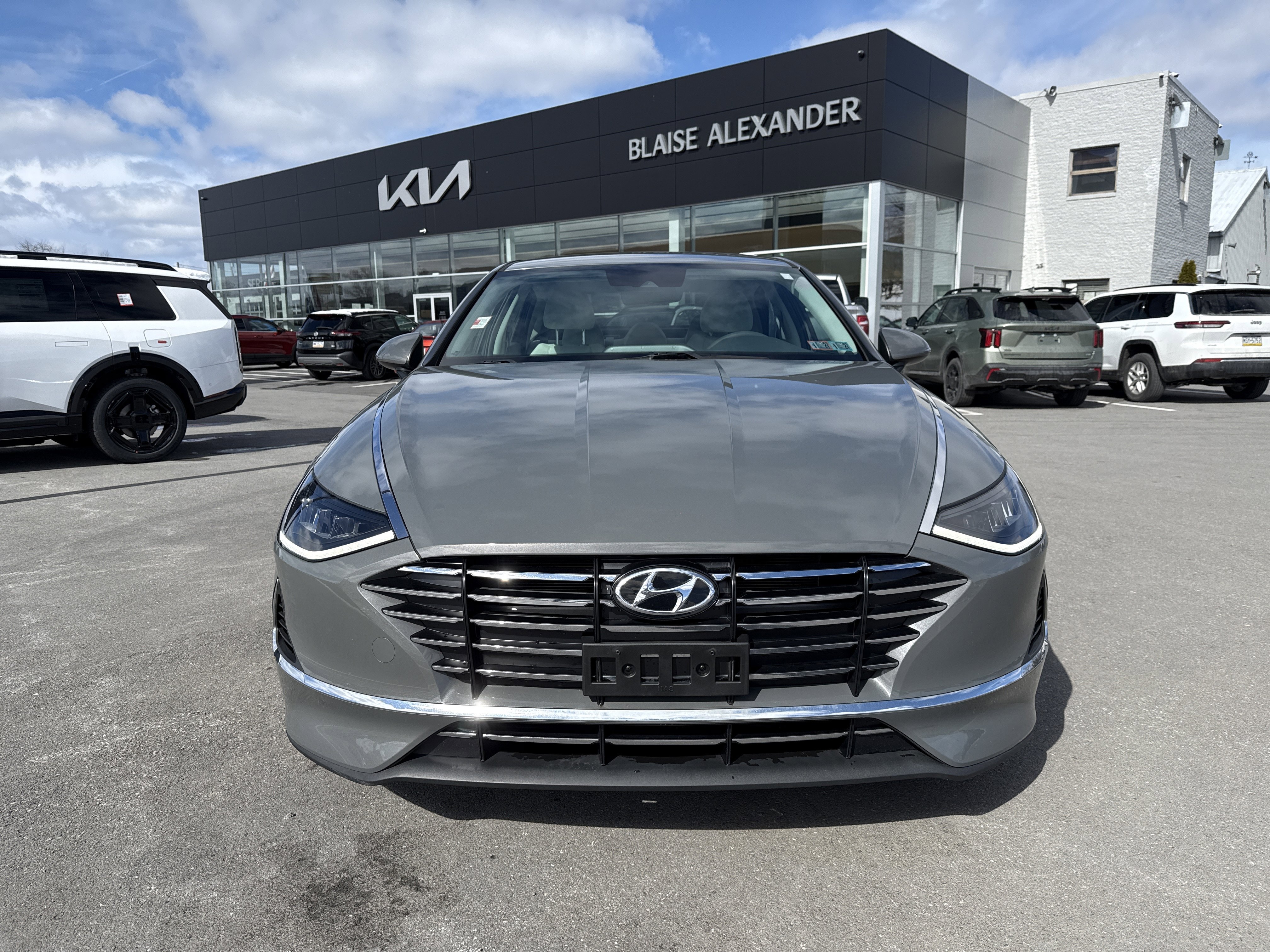 Used 2023 Hyundai Sonata SE image 19