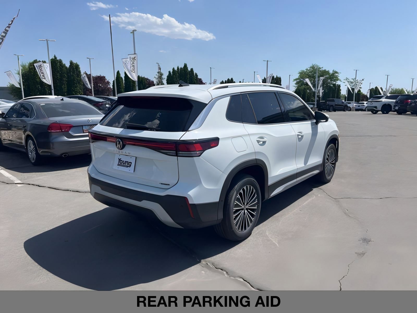 New 2025 Volkswagen Tiguan S AWD/4WD image 5
