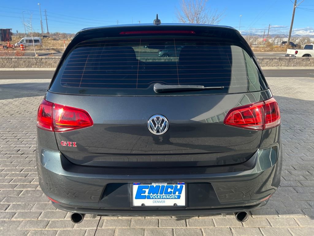 Used 2017 Volkswagen GTI Sport image 4