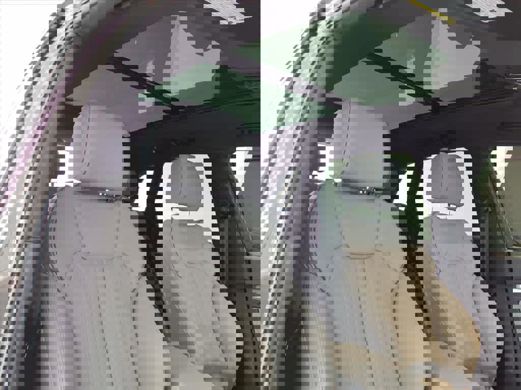 Used 2025 Audi Q5 2.0T Premium image 23