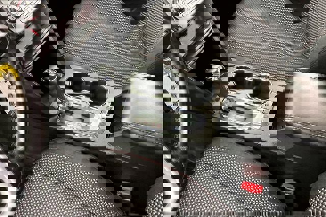 Used 2017 GMC Terrain SLE w/ Technology Package image 15