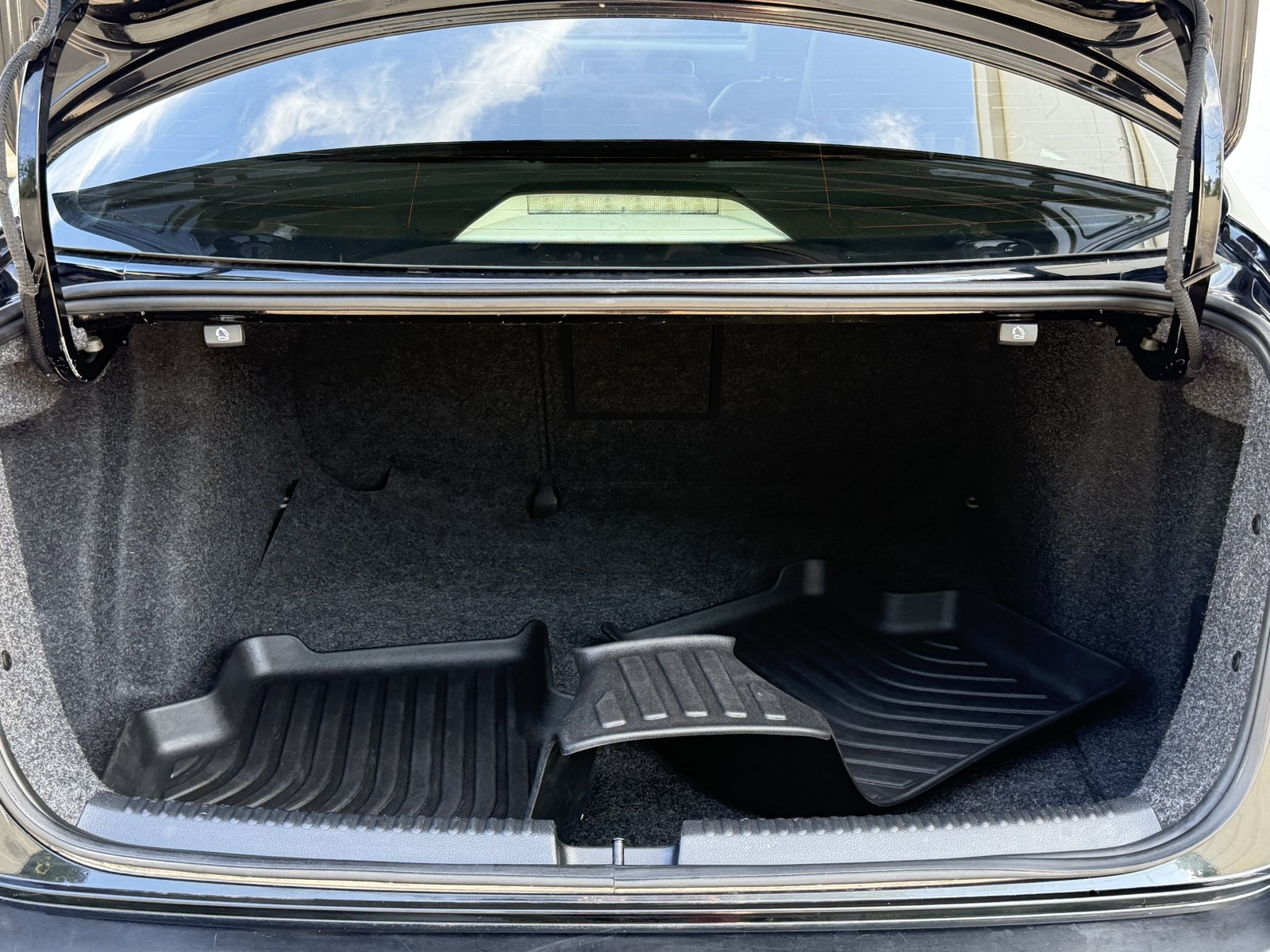 Used 2015 Volkswagen Jetta TDI SEL FWD image 26