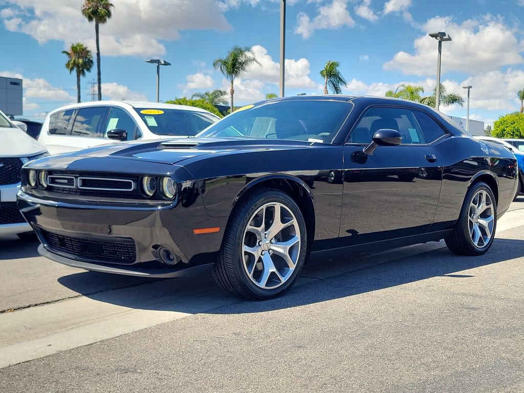 Used 2015 Dodge Challenger SXT Plus image 27