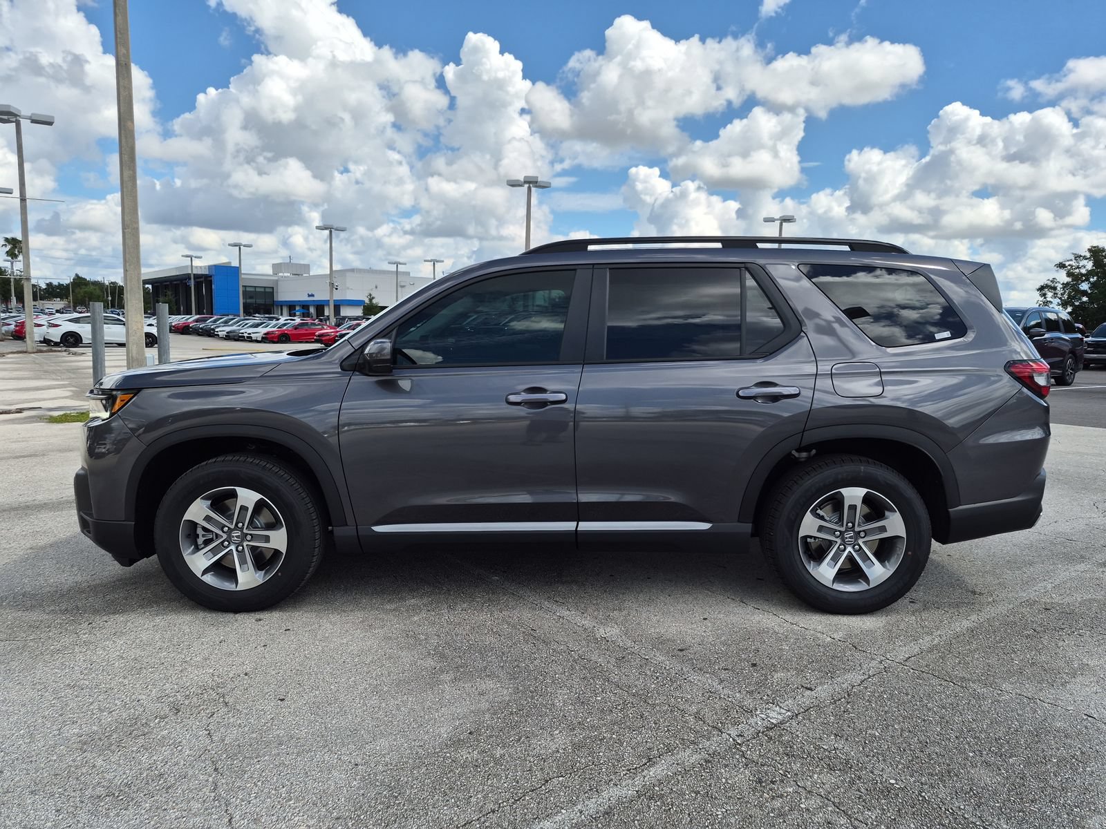 New 2026 Honda Pilot EX-L image 3