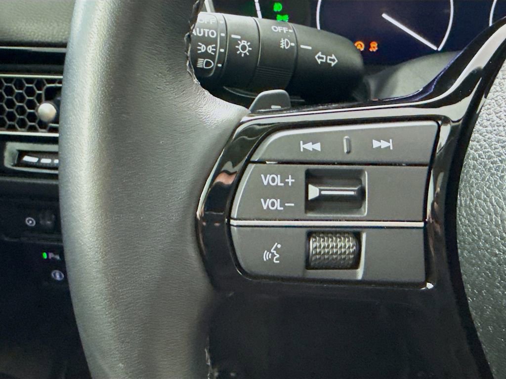 Used 2024 Honda Civic Touring image 11
