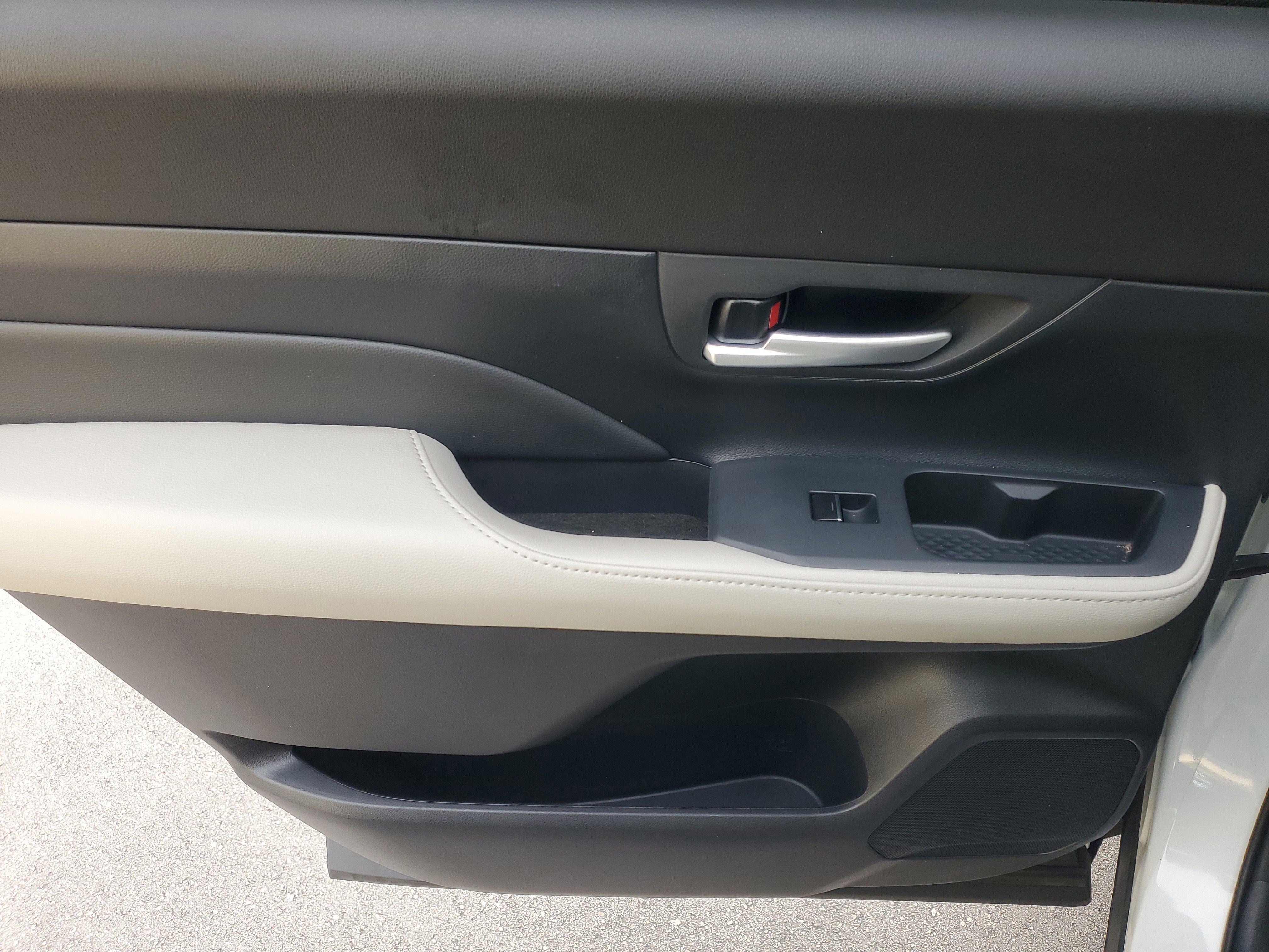 Used 2024 Toyota Grand Highlander Platinum image 16