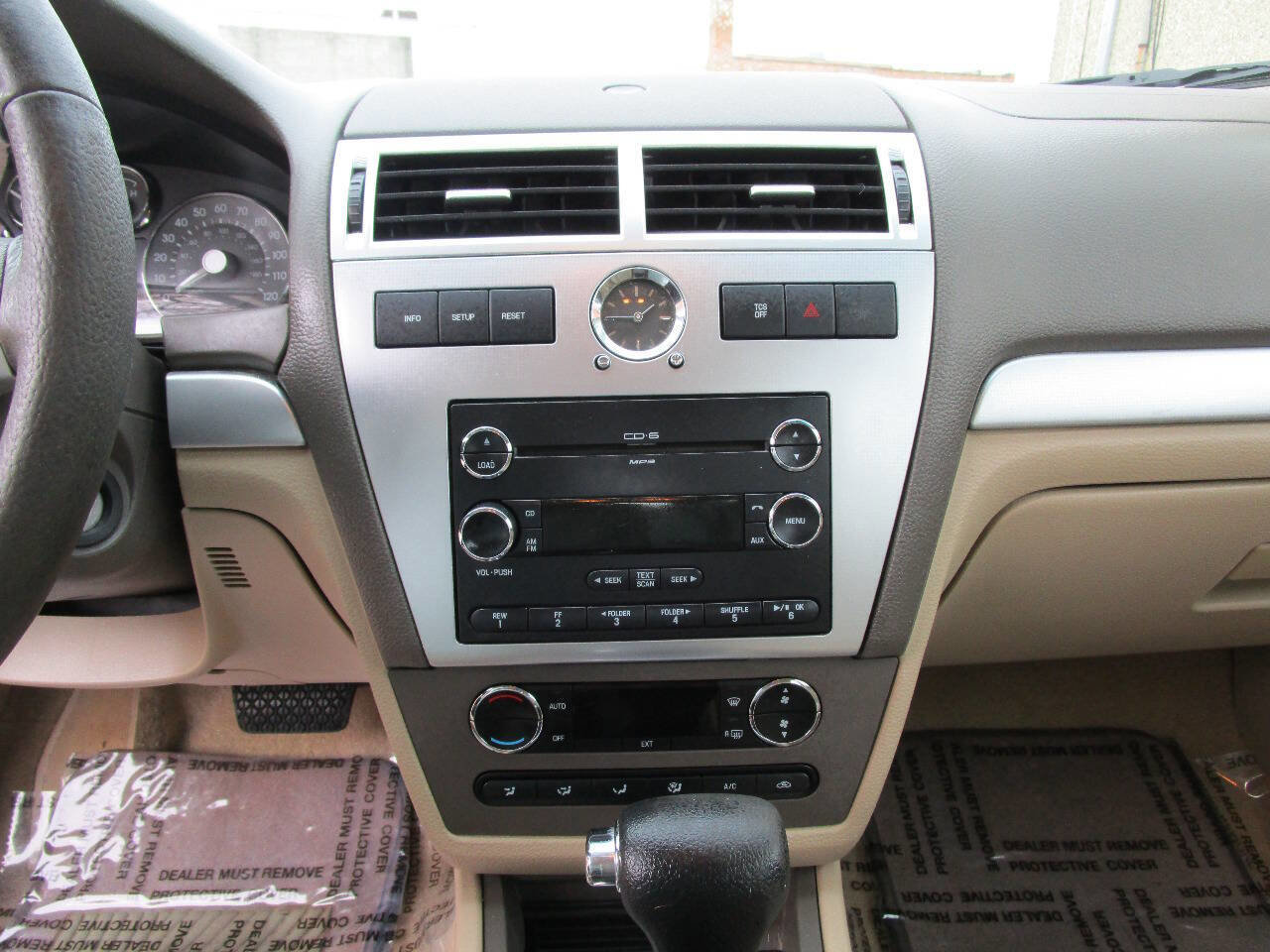 Used 2009 Mercury Milan Premier image 16