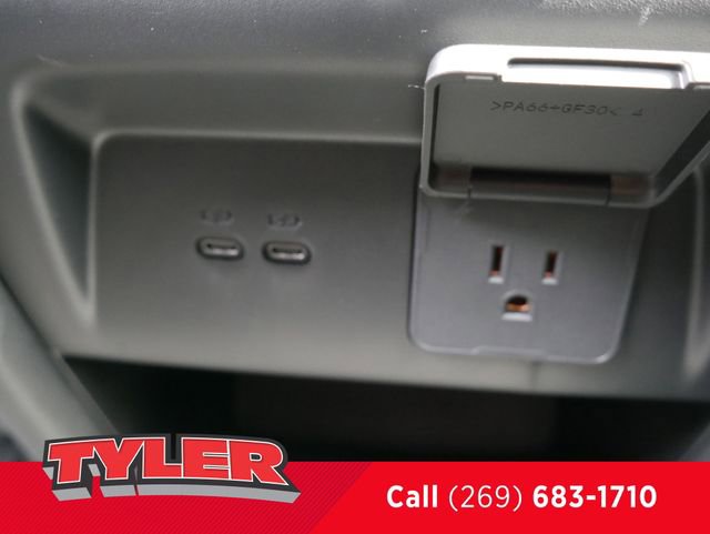 New 2026 Chevrolet Traverse LT w/ Midnight/Sport Edition image 42