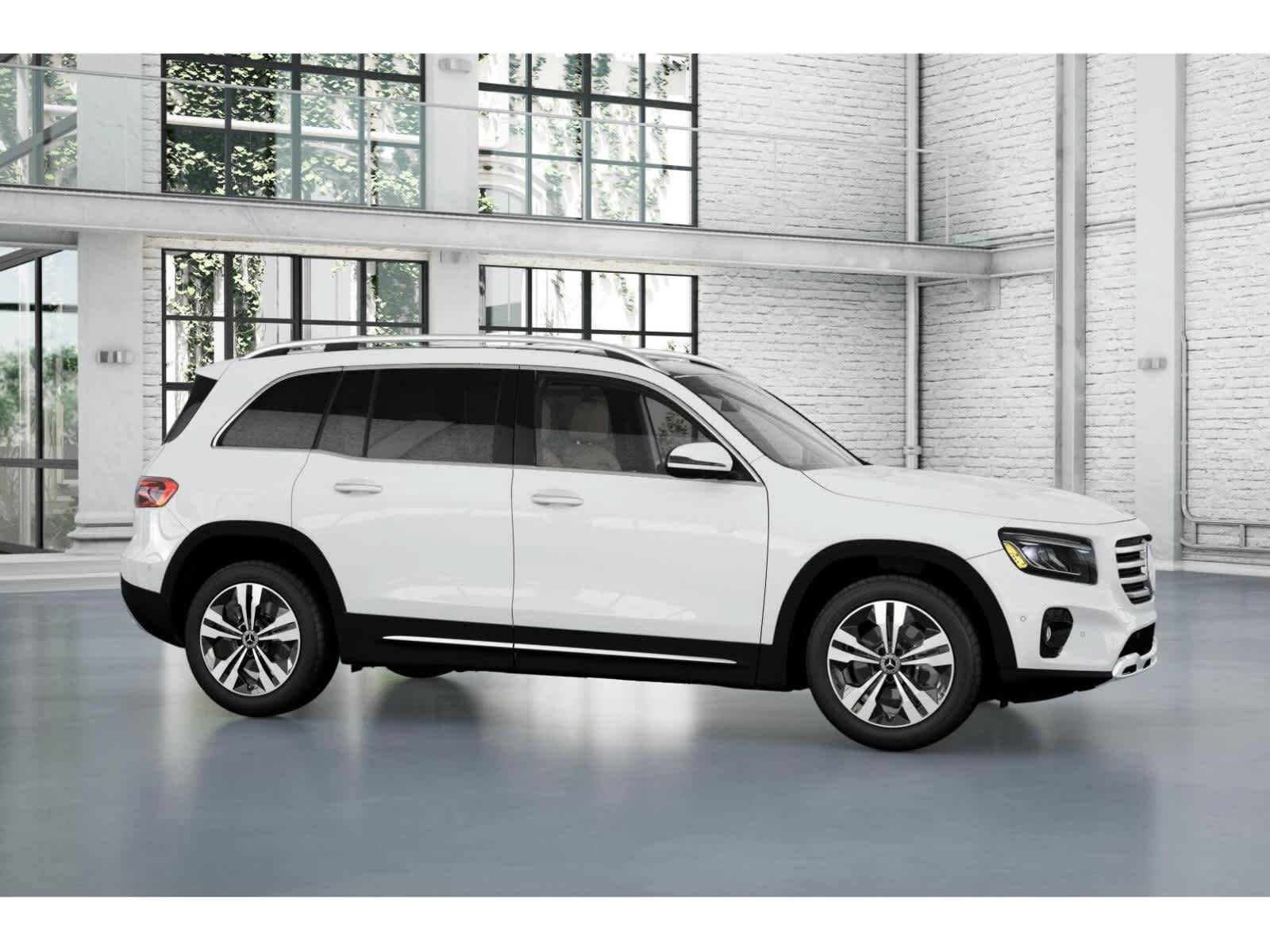 Used 2026 Mercedes-Benz GLB 250 4MATIC image 13