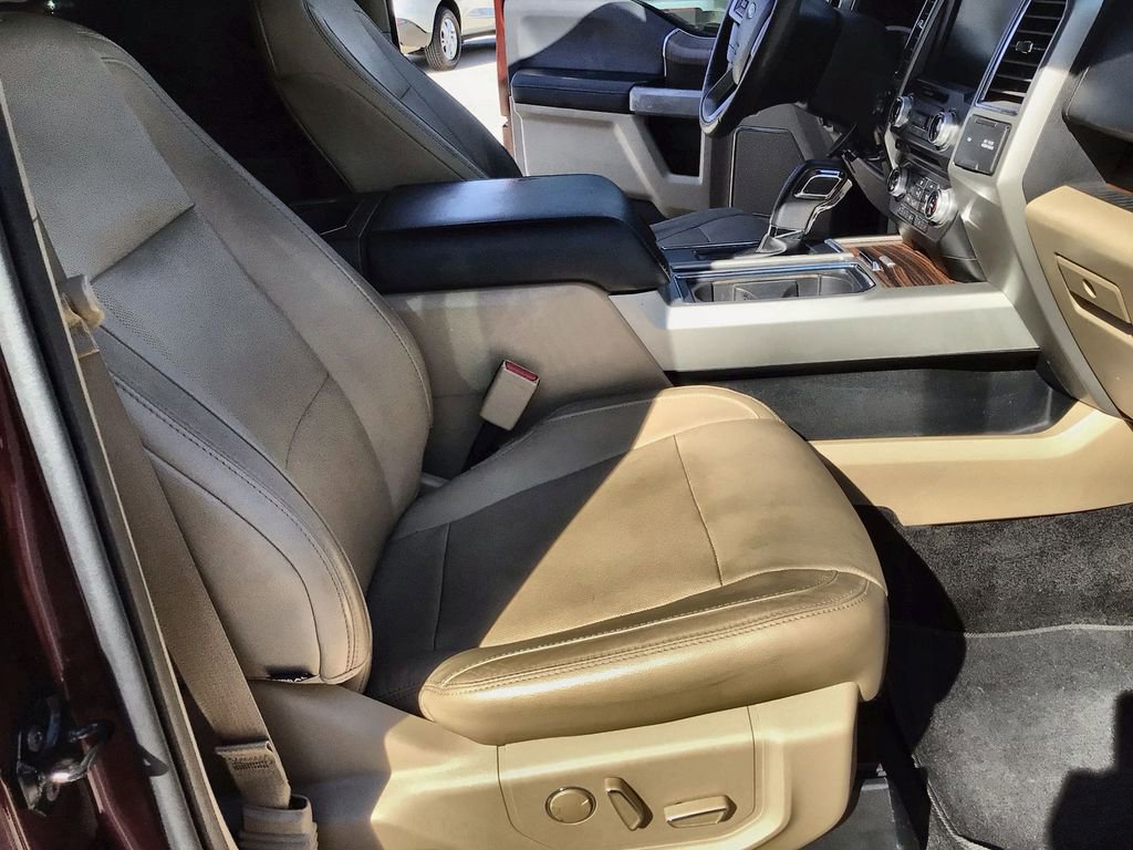 Used 2015 Ford F150 Lariat w/ Equipment Group 502A Luxury image 29