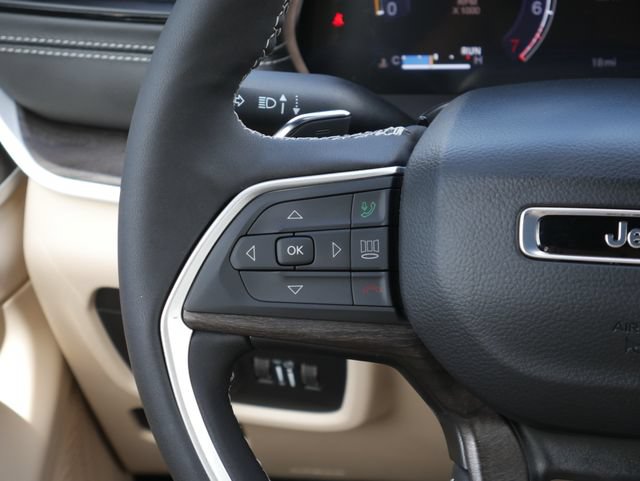 New 2027 Jeep Grand Cherokee Limited AWD/4WD image 19