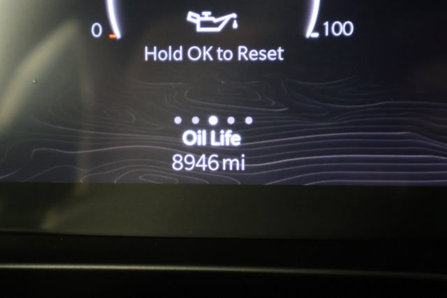 Used 2025 Jeep Grand Cherokee Laredo X RWD image 28