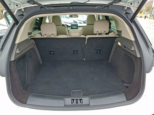 Used 2021 Lincoln Corsair AWD w/ Premium Package image 30