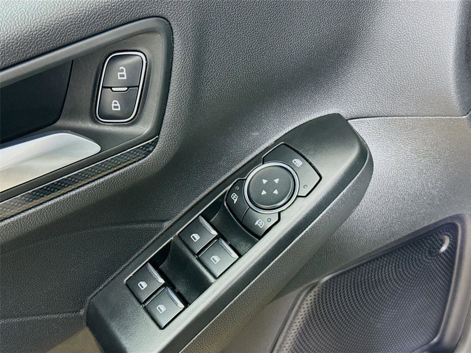 Used 2024 Ford Escape ST-Line AWD/4WD image 20