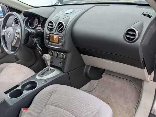 Used 2013 Nissan Rogue S w/ Special Edition Pkg FWD image 17