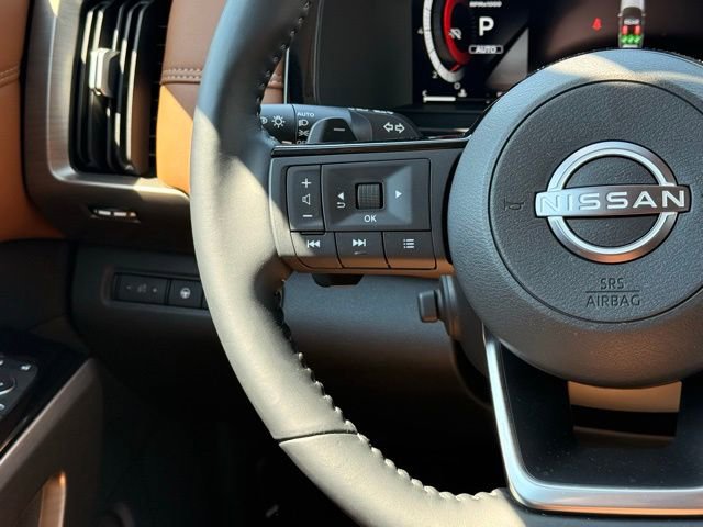 Certified 2025 Nissan Pathfinder Platinum image 27