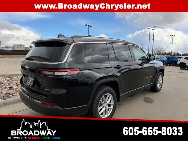 Used 2023 Jeep Grand Cherokee L Laredo AWD/4WD image 6