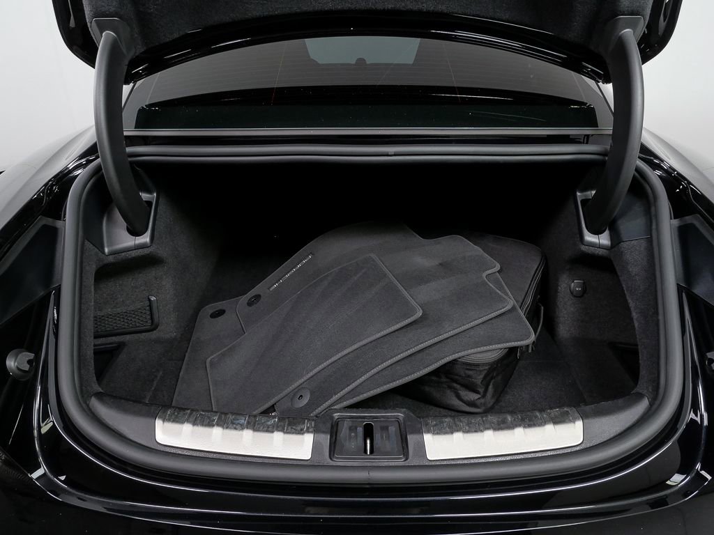 Certified 2024 Porsche Taycan 4S image 31