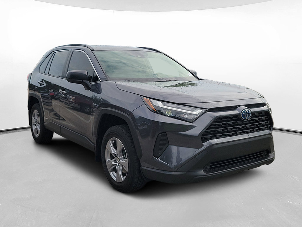Certified 2024 Toyota RAV4 LE AWD/4WD image 3