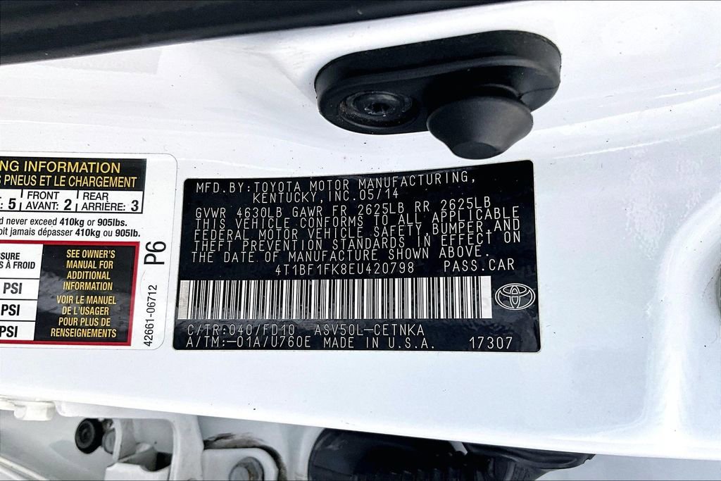 Used 2014 Toyota Camry LE image 19